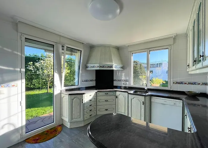 Melgarden - Encinas 擞莫